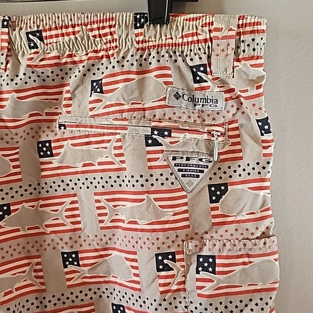 Columbia gently used