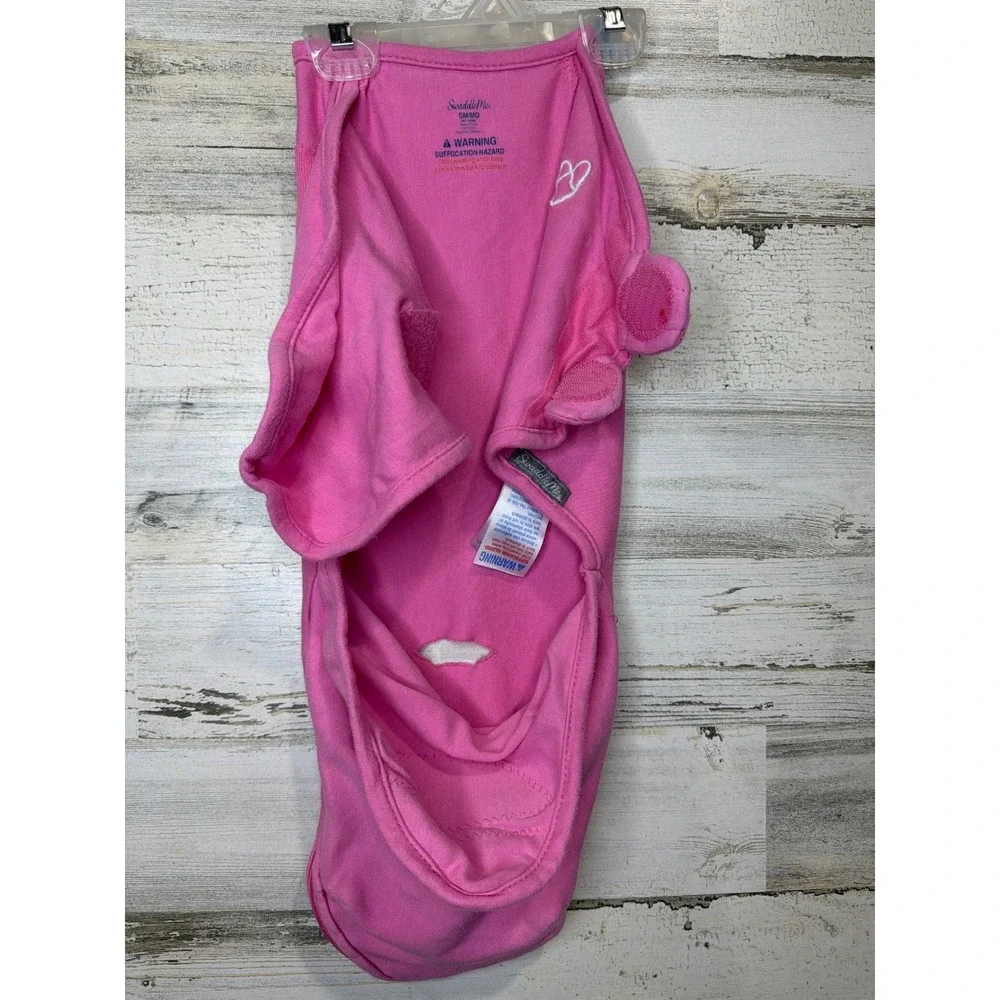 SwaddleMe brand type