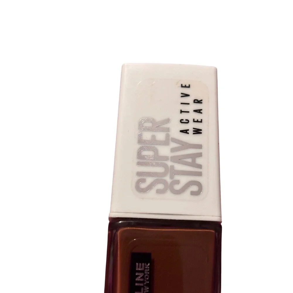 Maybelline super stay