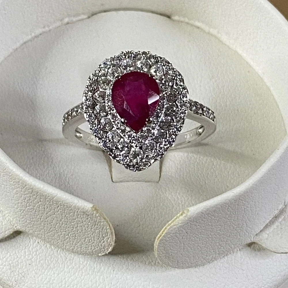 Colleen Lopez glamour halo double