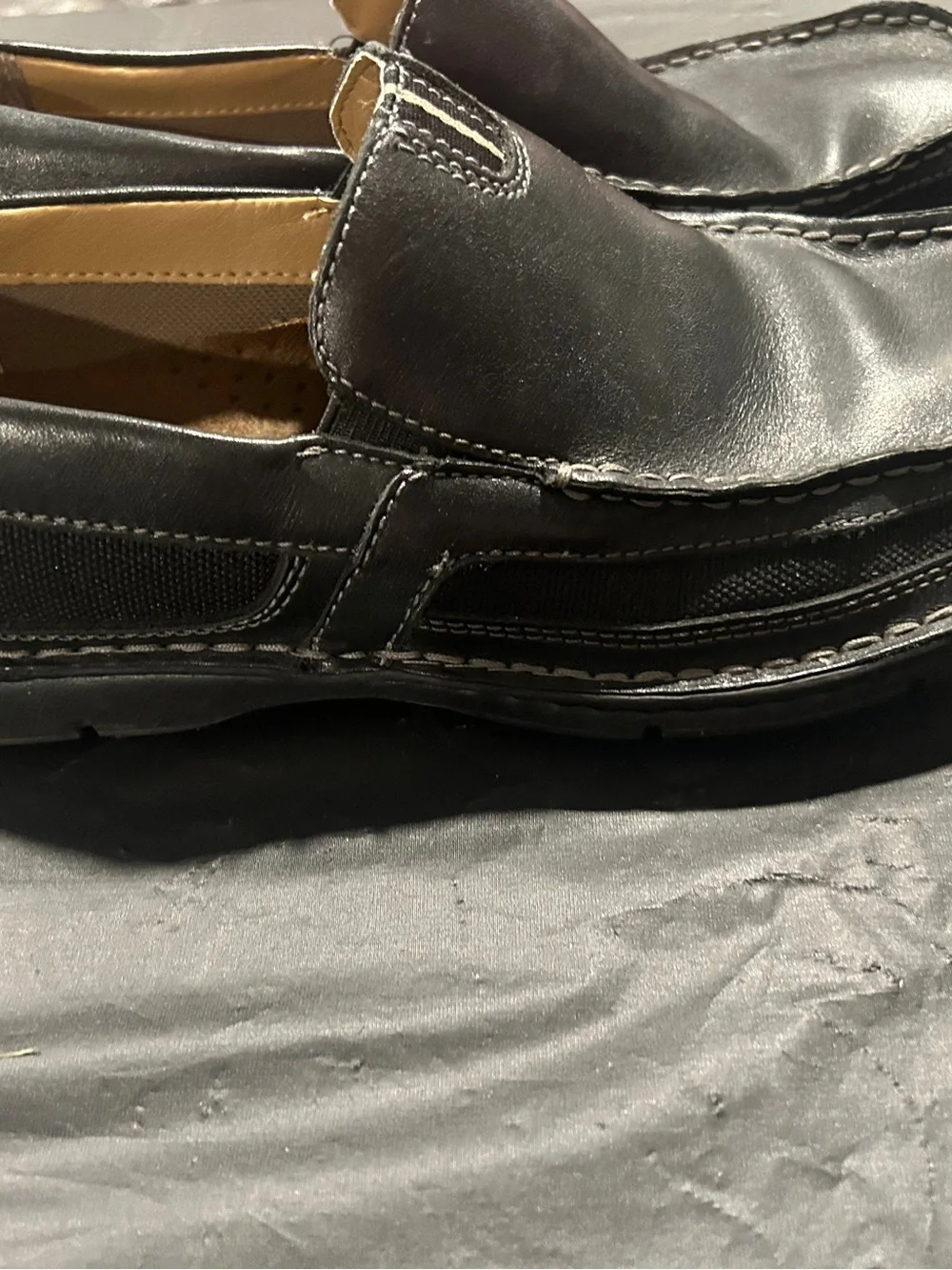Clarks smooth black