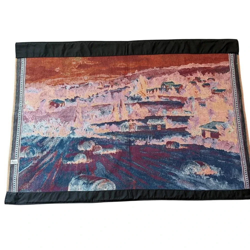 Riddle Home & Gift beautiful woven