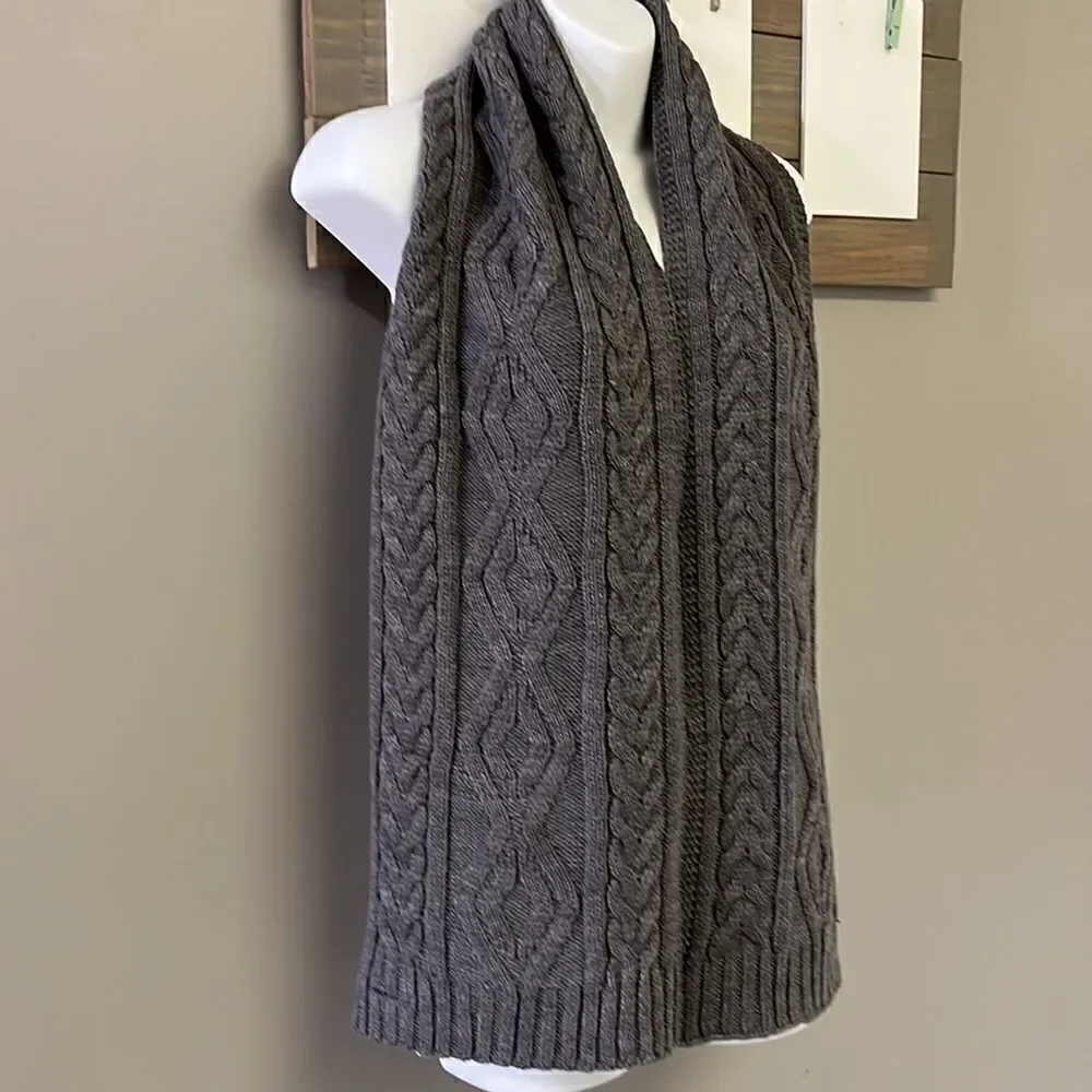Source Unknown gently worn