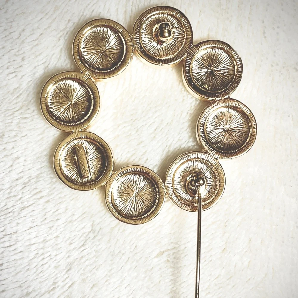Timeless Monet Brooch Pin Circular Gold Tone with 8 Black Cabochon Stones 1.75”