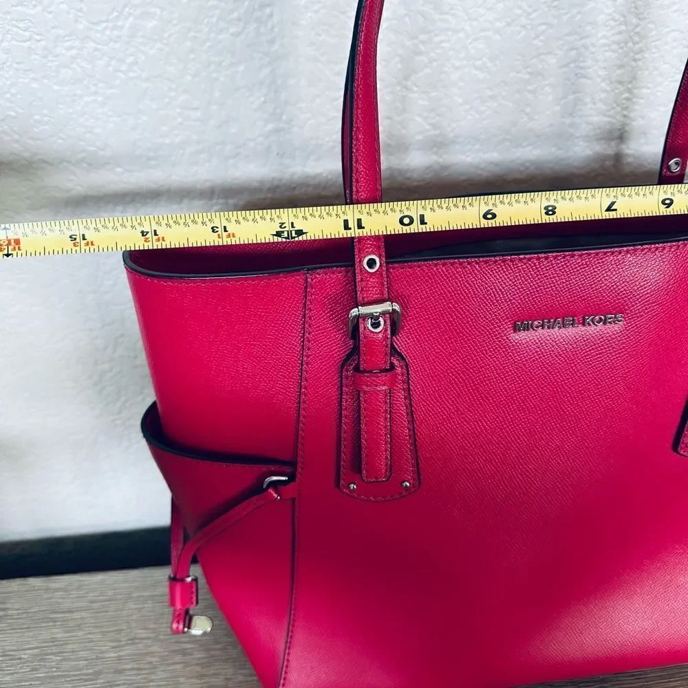 Michael Kors stunning nwot