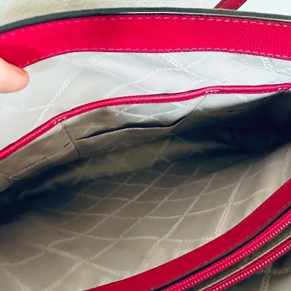 Michael Kors stunning nwot
