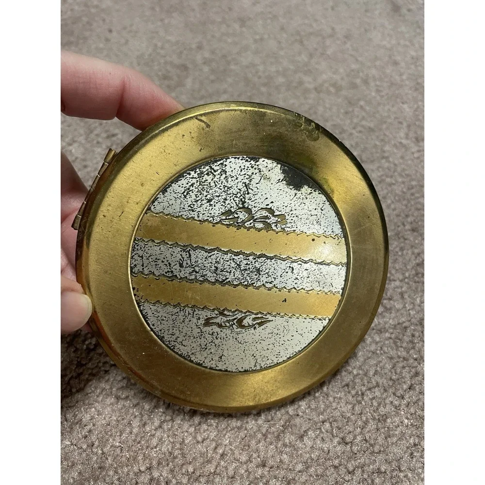 Dorset 5th Avenue 1940's-50's Gold Tone‎ Makeup Compact Mirror vintage retro