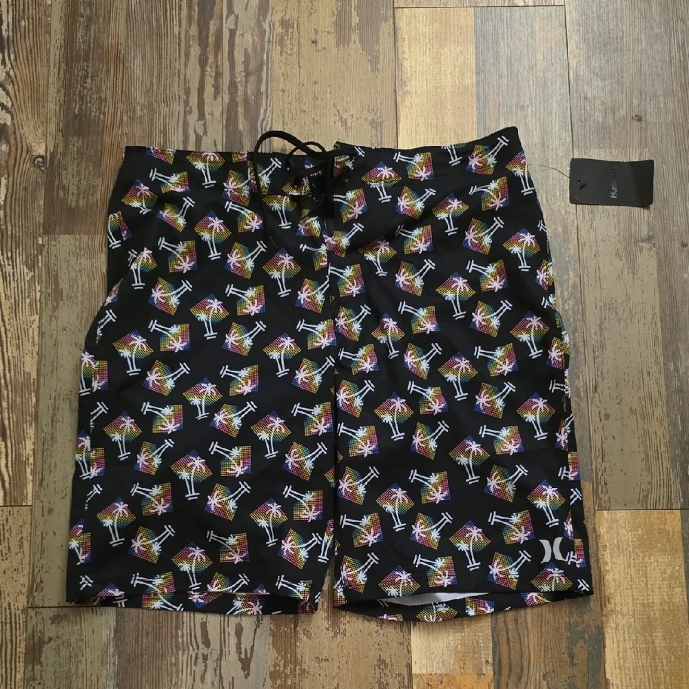 Hurley Men's Board Shorts Swim Trunks Black Palm Trees Size 32 NWT‎