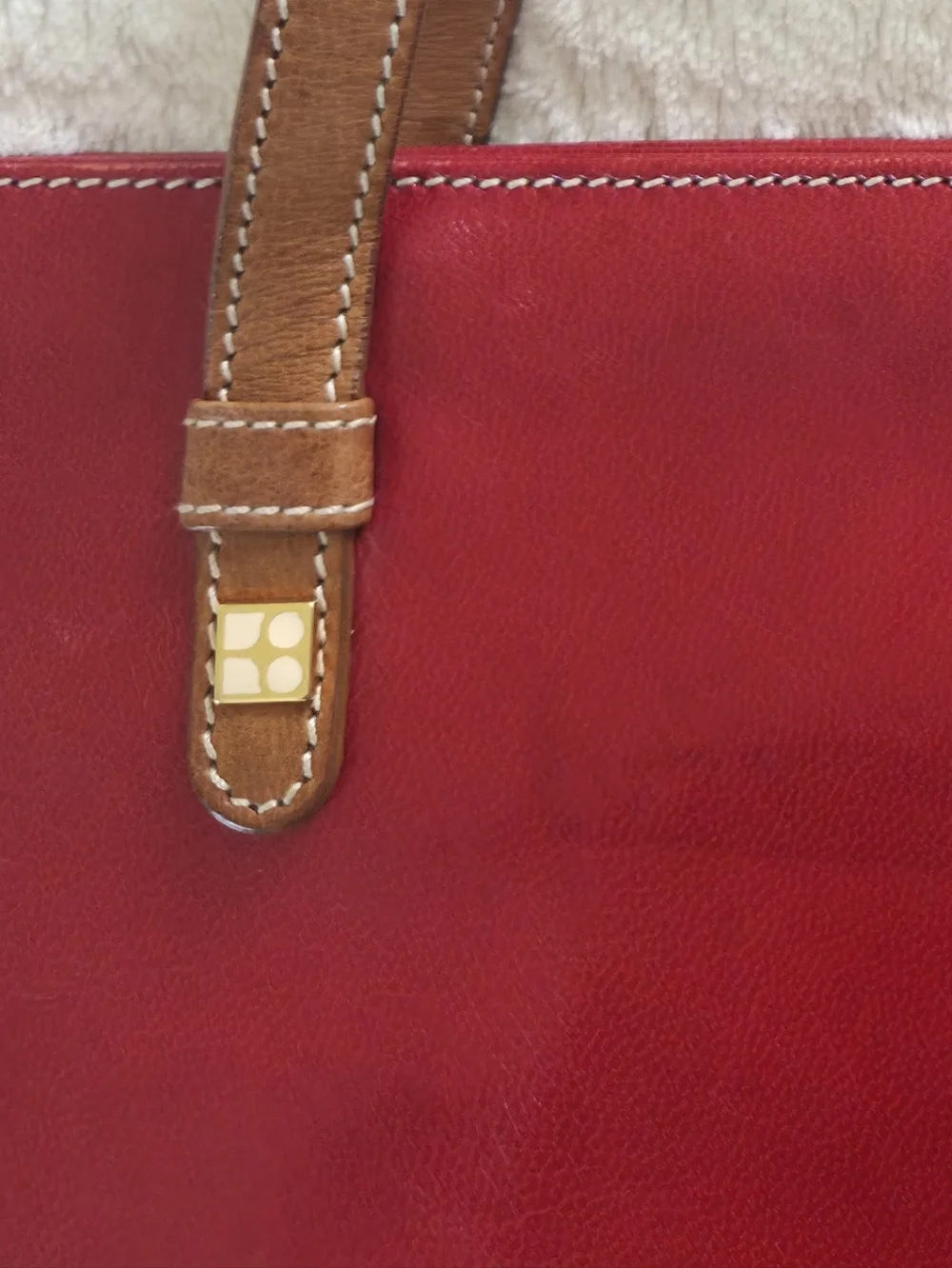 kate spade sturdy that