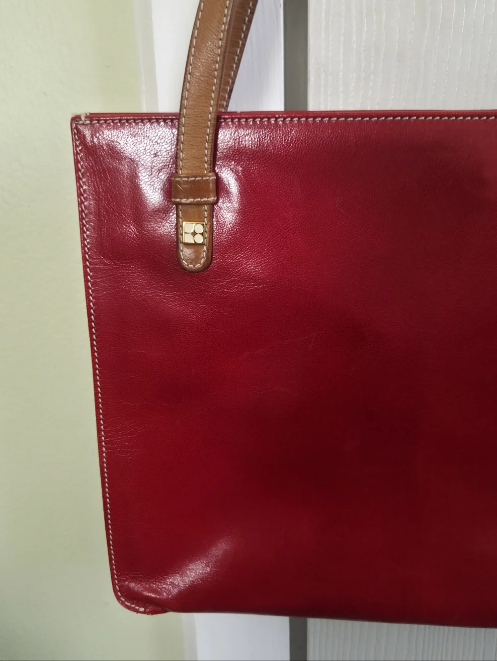 kate spade sturdy accent house