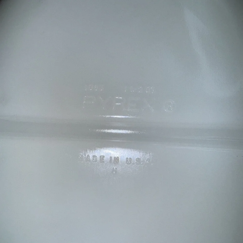 Pyrex vintage opal