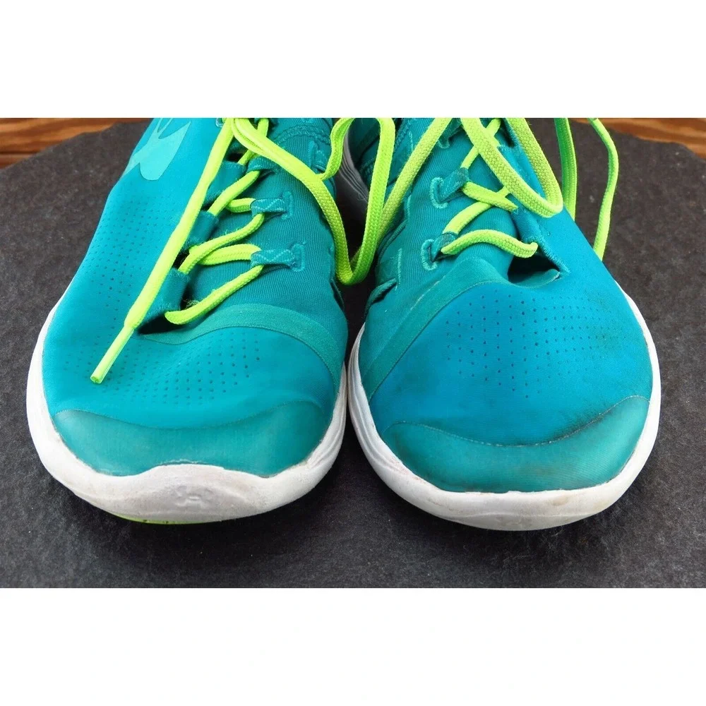 Under Armour welcome shoe