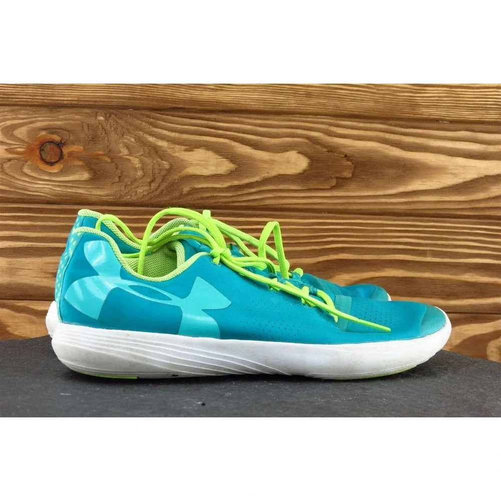 Under Armour welcome shoe