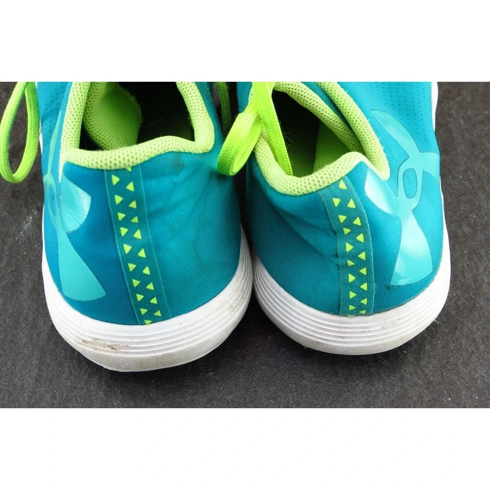 Under Armour welcome shoe