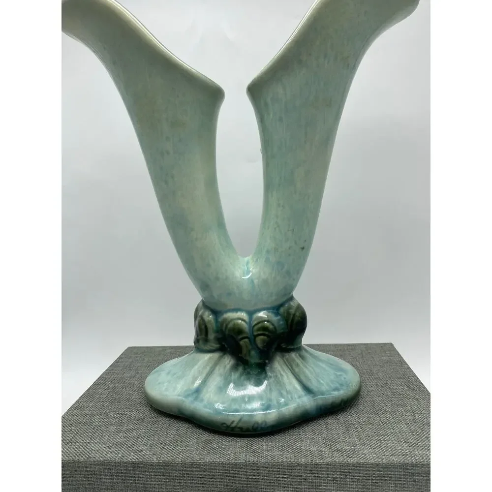 Hull material pottery