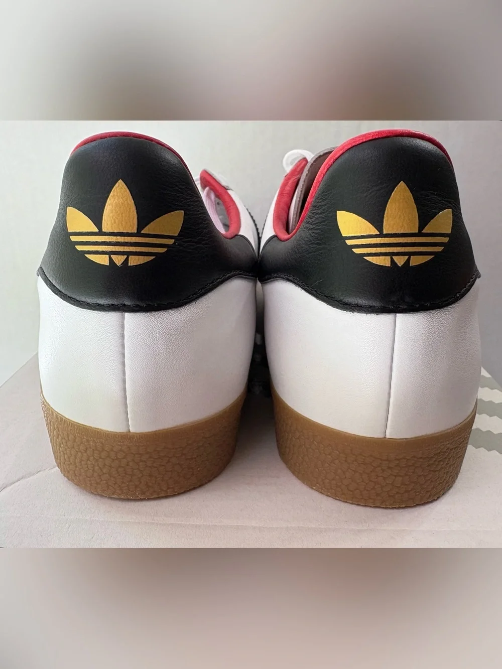 adidas classic originals