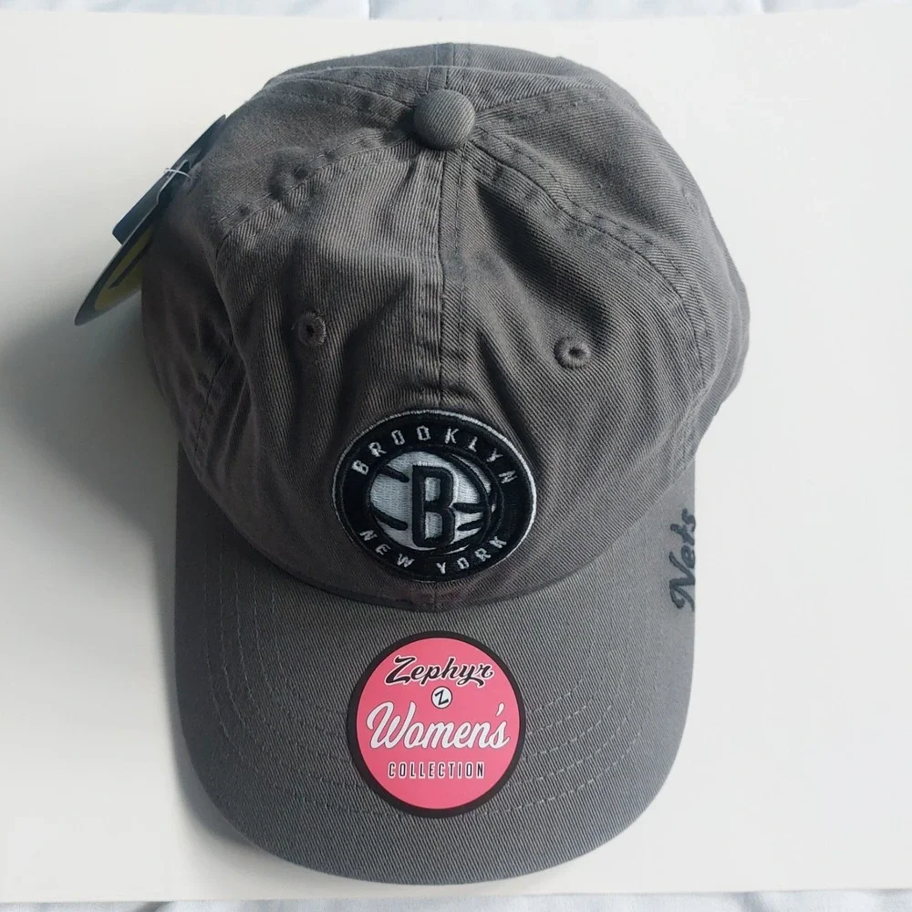 Brooklyn New York Cap‎ Womens Adjustable Zephyr  Collection Black