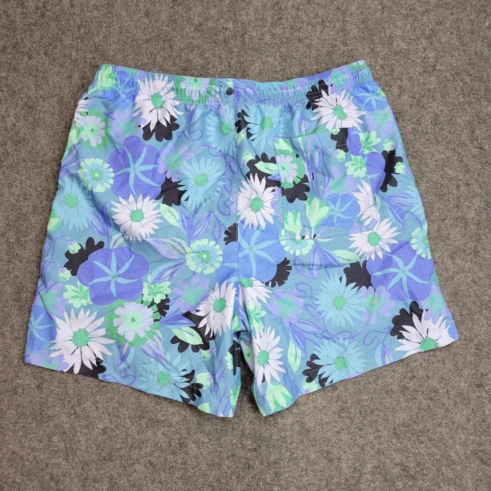 PacSun bright as