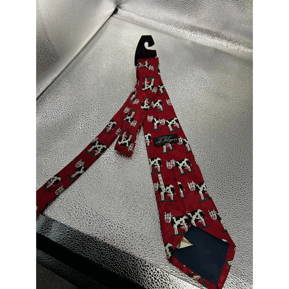 Designs by A. Rogers Mens Red Novelty Cow Print‎ Necktie Animal Farm Theme Tie