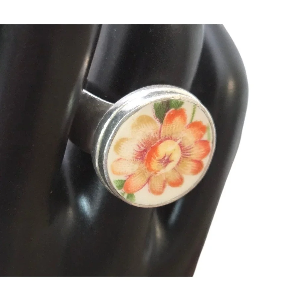 cannot decipher makers mark vintage ring