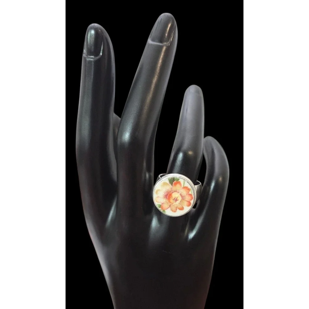 cannot decipher makers mark vintage ring