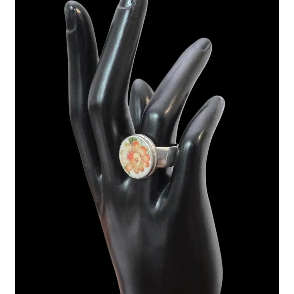 cannot decipher makers mark vintage ring