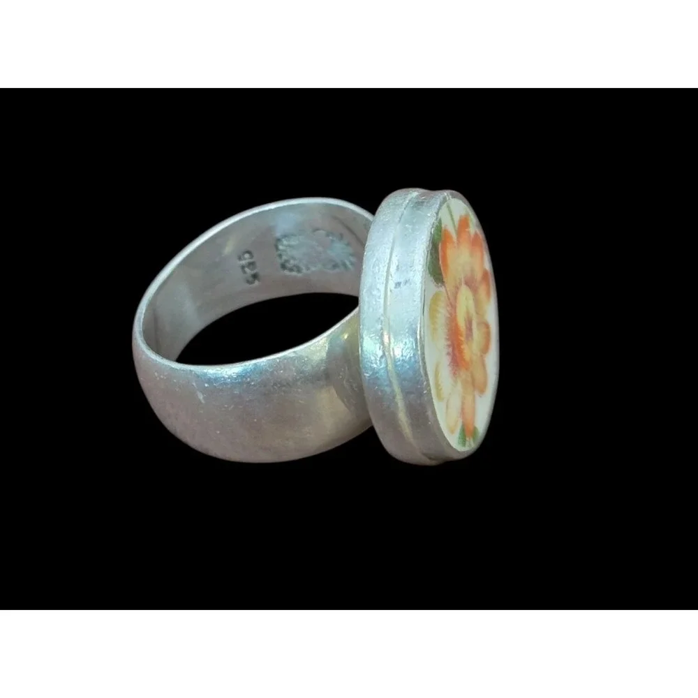 cannot decipher makers mark vintage ring