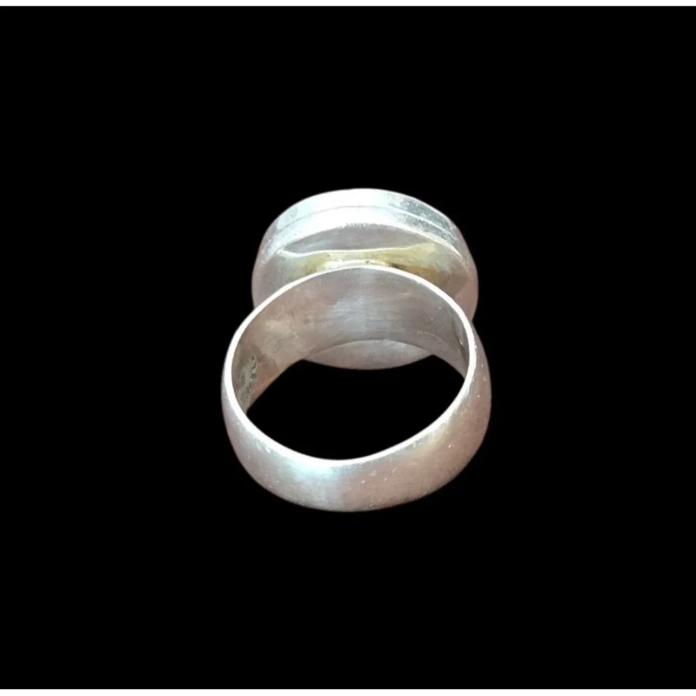 cannot decipher makers mark vintage ring