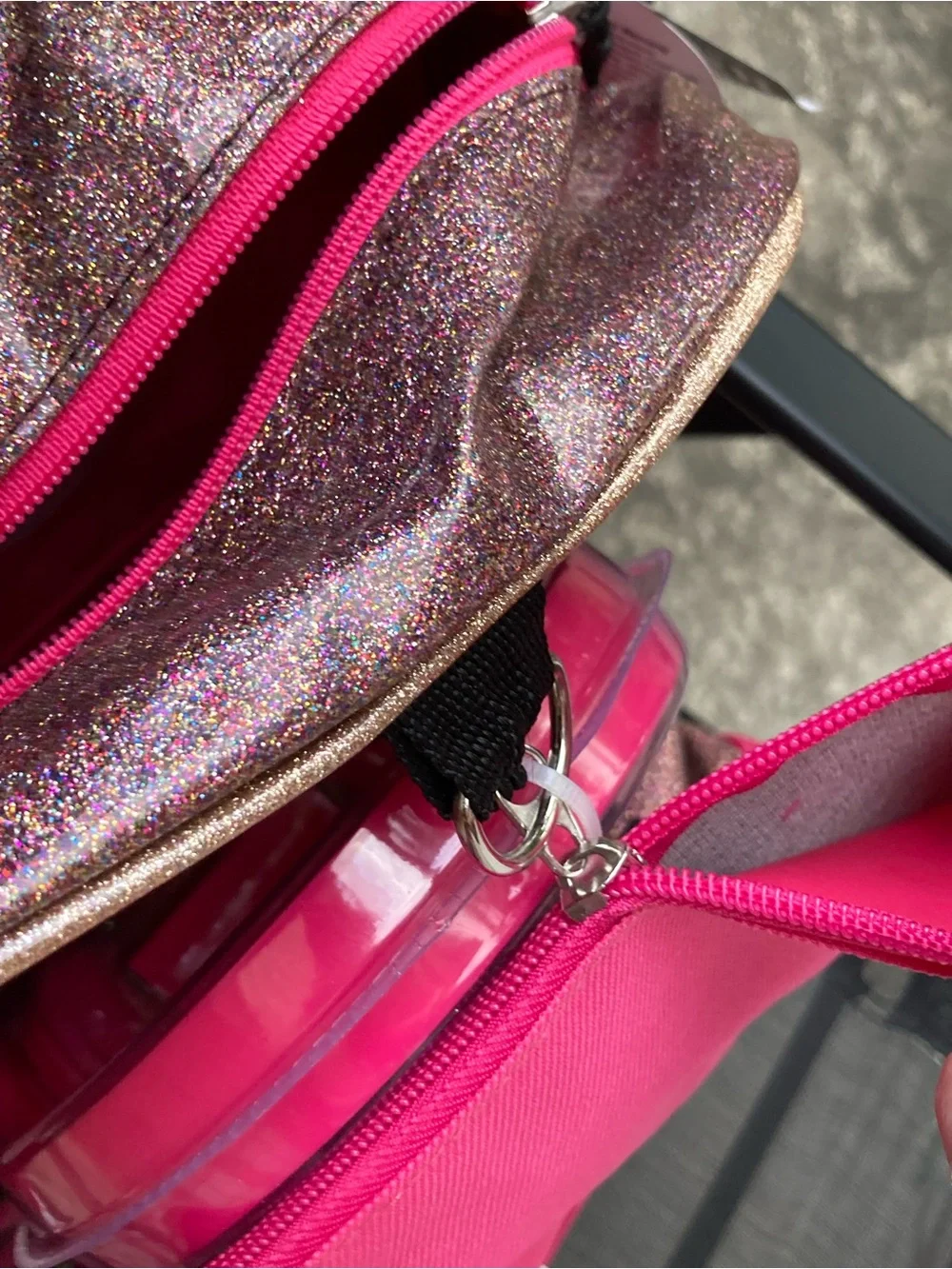 N/A includes zippered