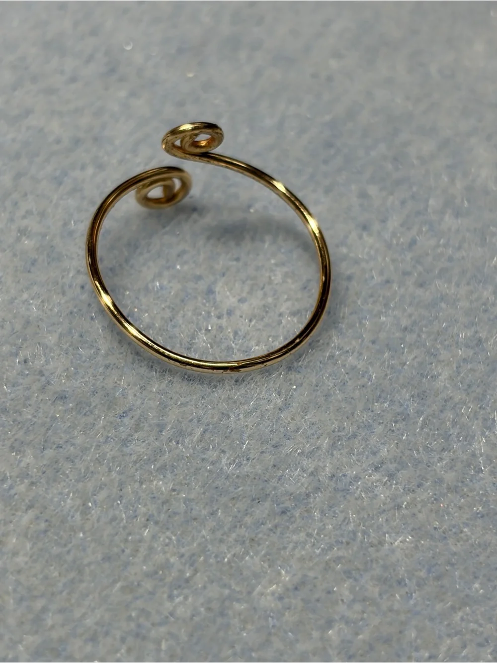 VCO Design Studio elegant gold