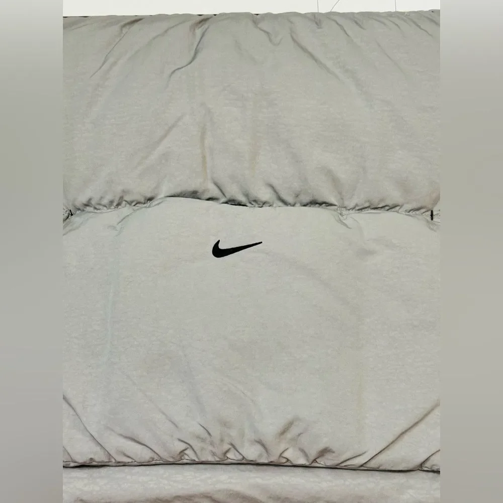 Nike nwt therma