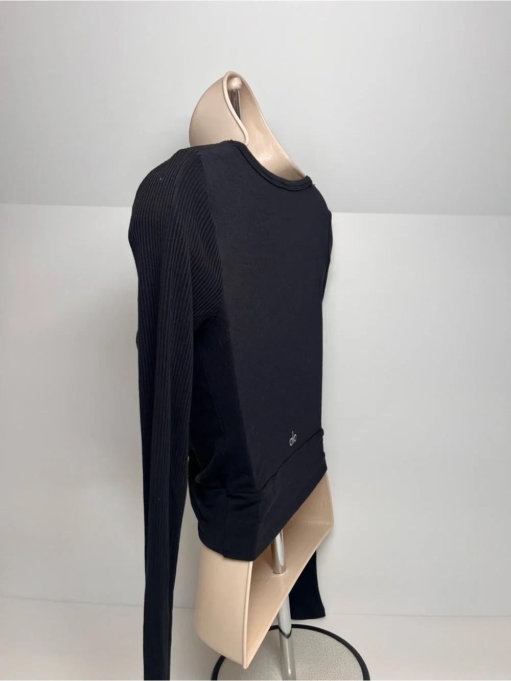 ALO Yoga Black Twist-Knot Long Sleeve Top