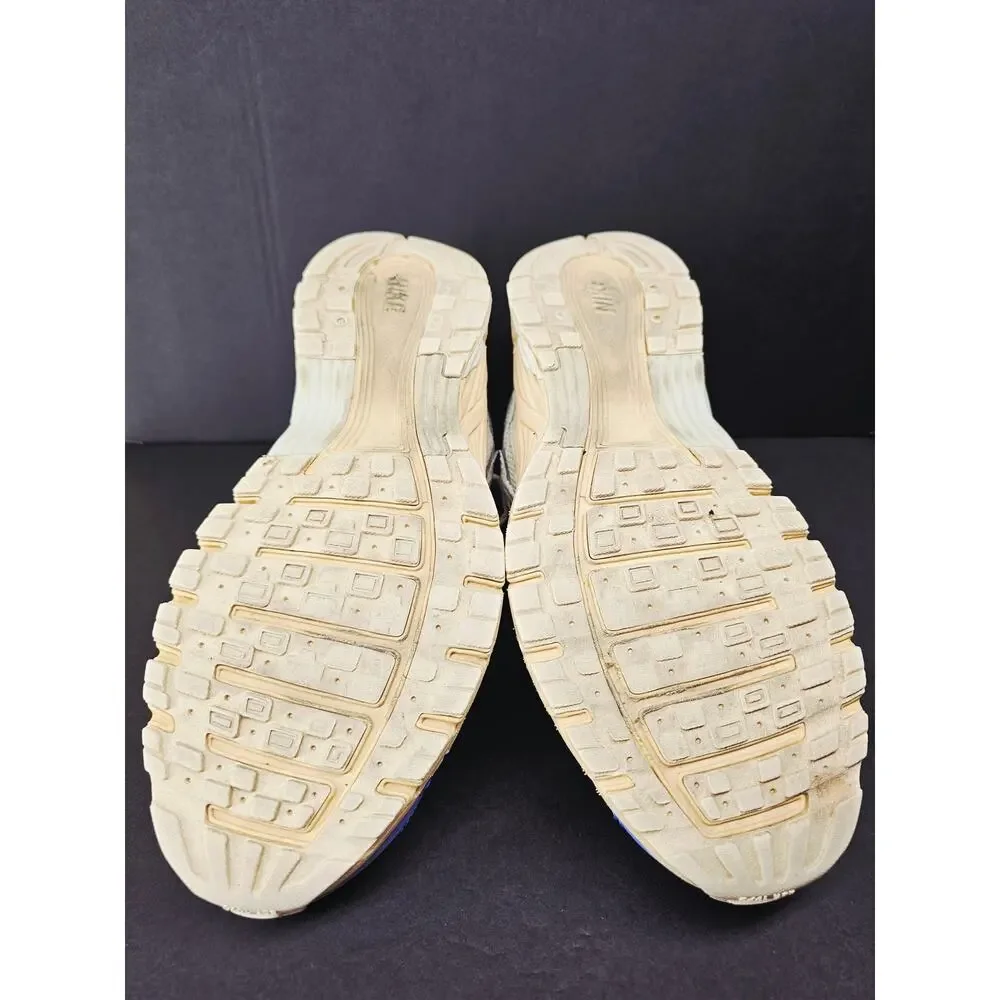 Nike little worn