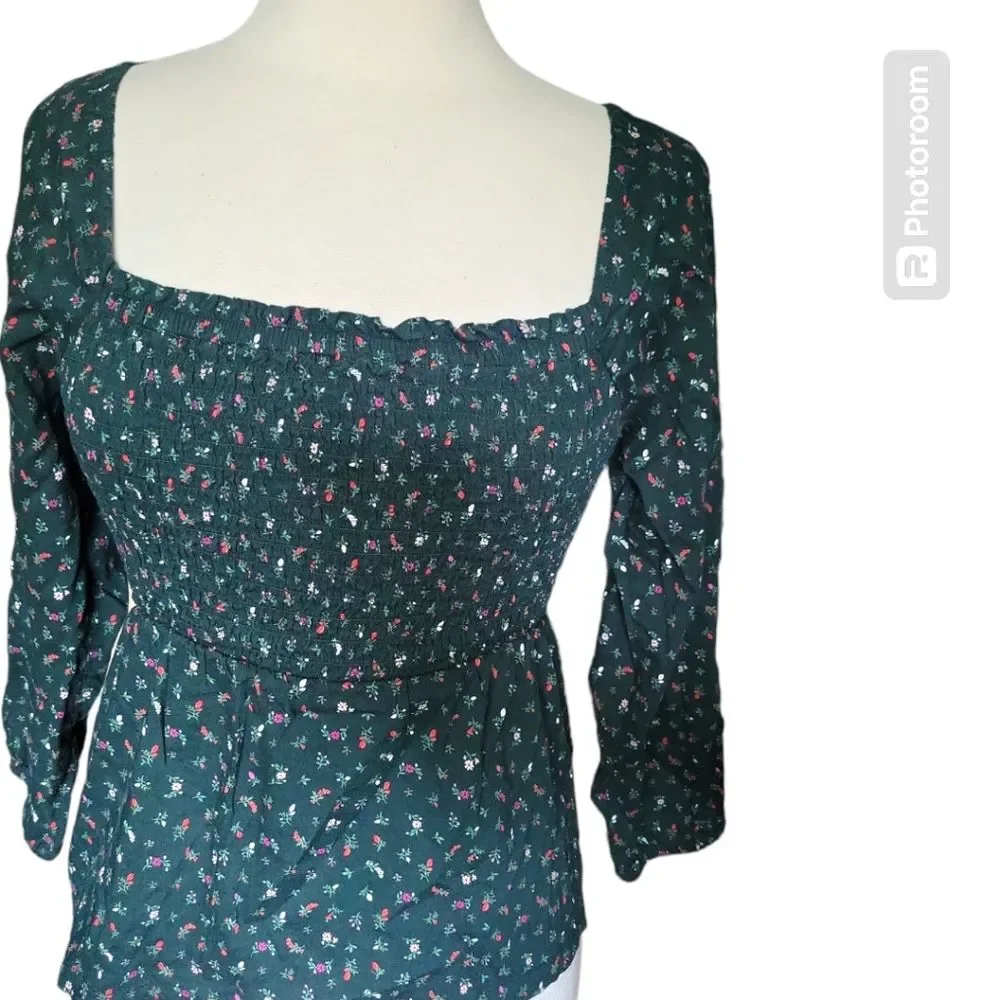 OLD NAVY Green Floral Blouse