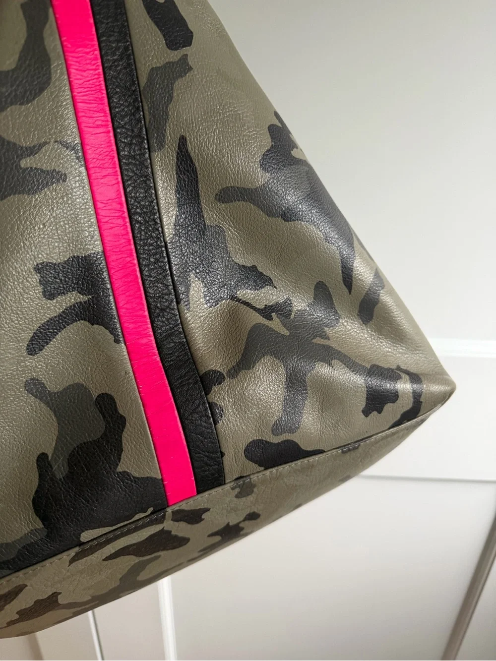 N/A stylish camouflage
