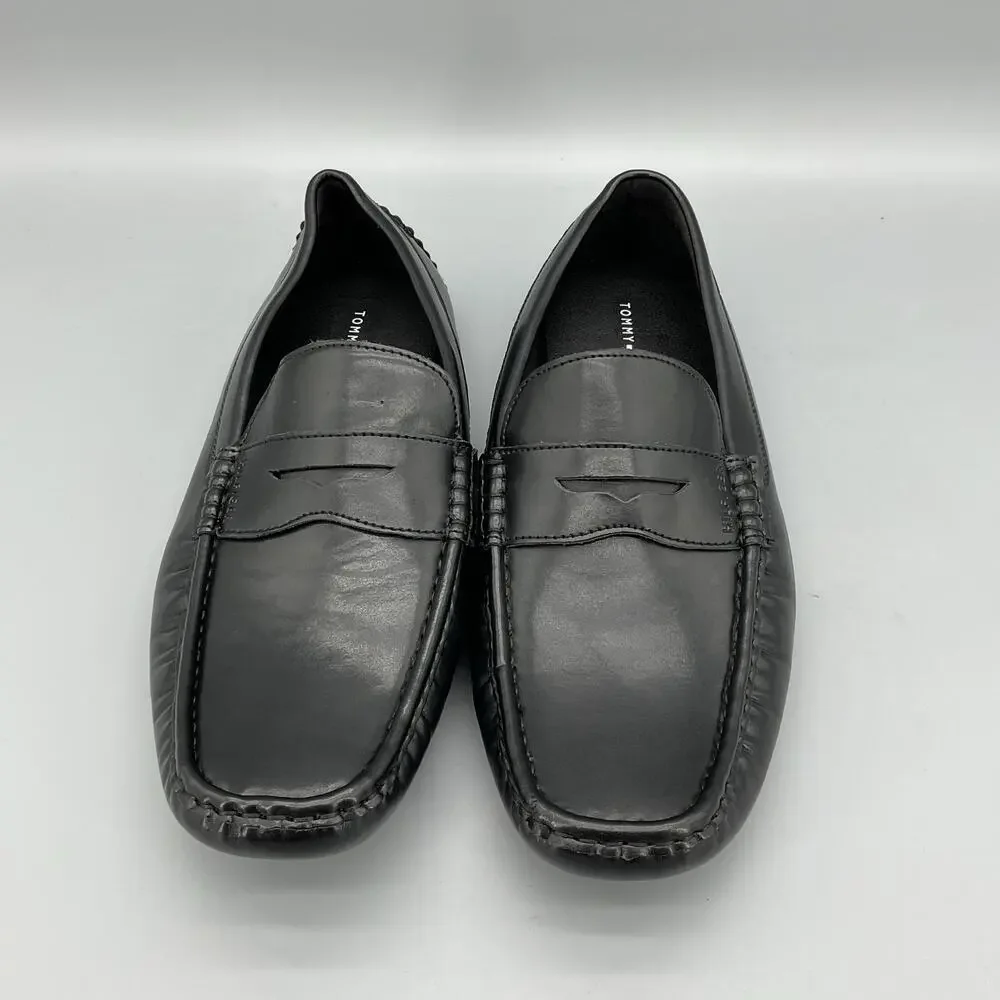 Tommy Hilfiger color black