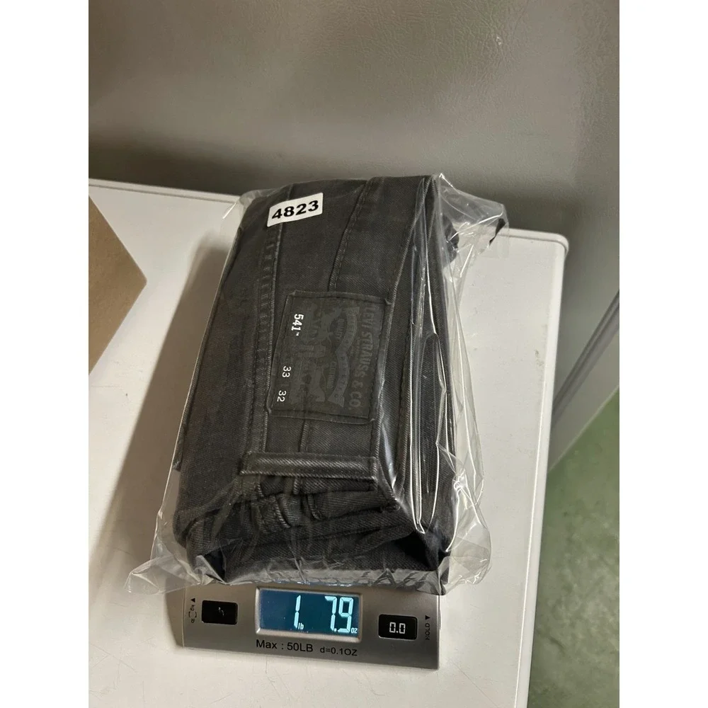Levis levi 541