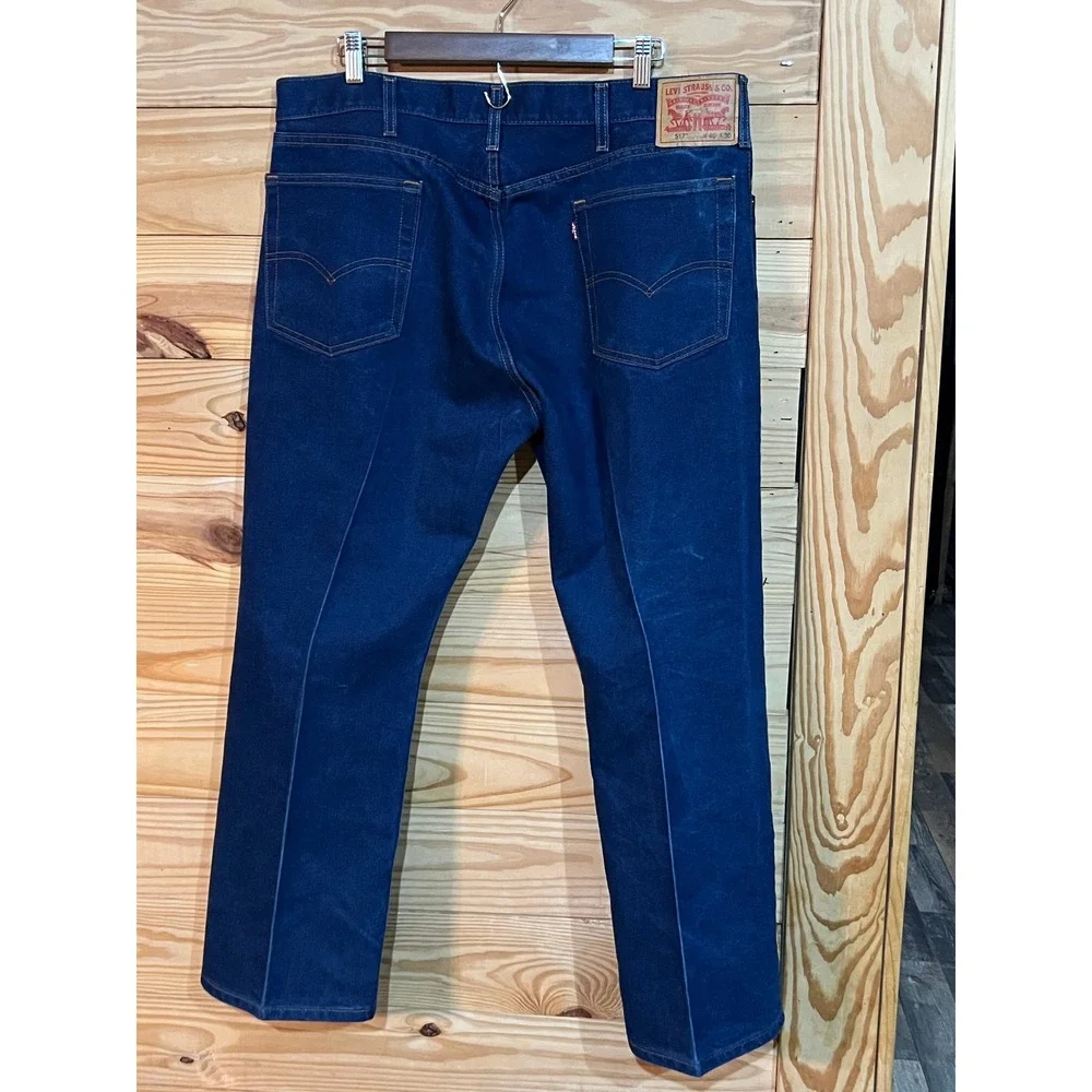 Levis levis 517