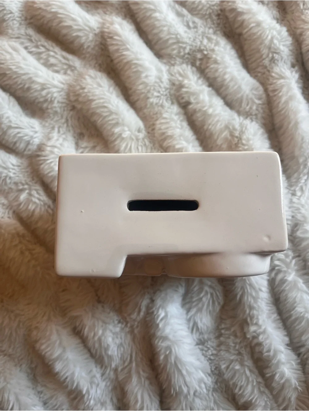N/A stylish white