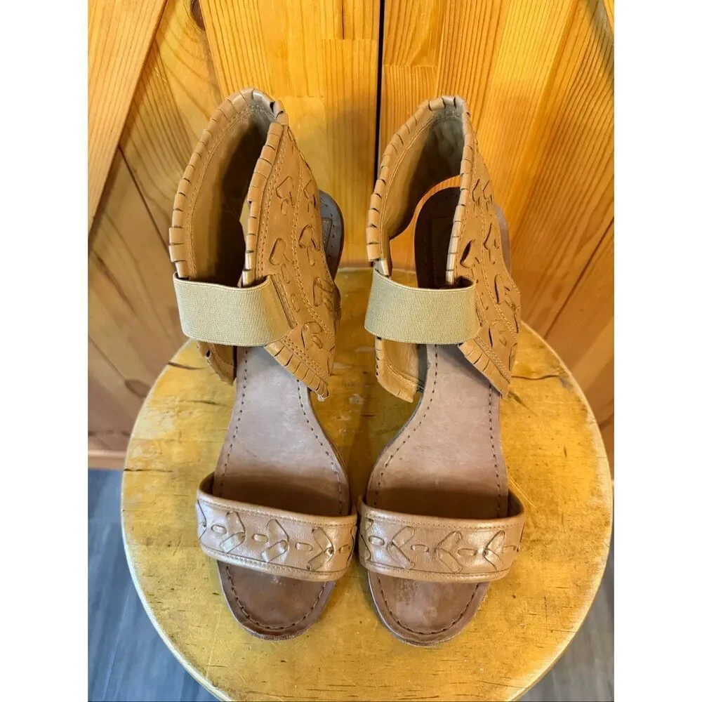 Tory Burch tory burch