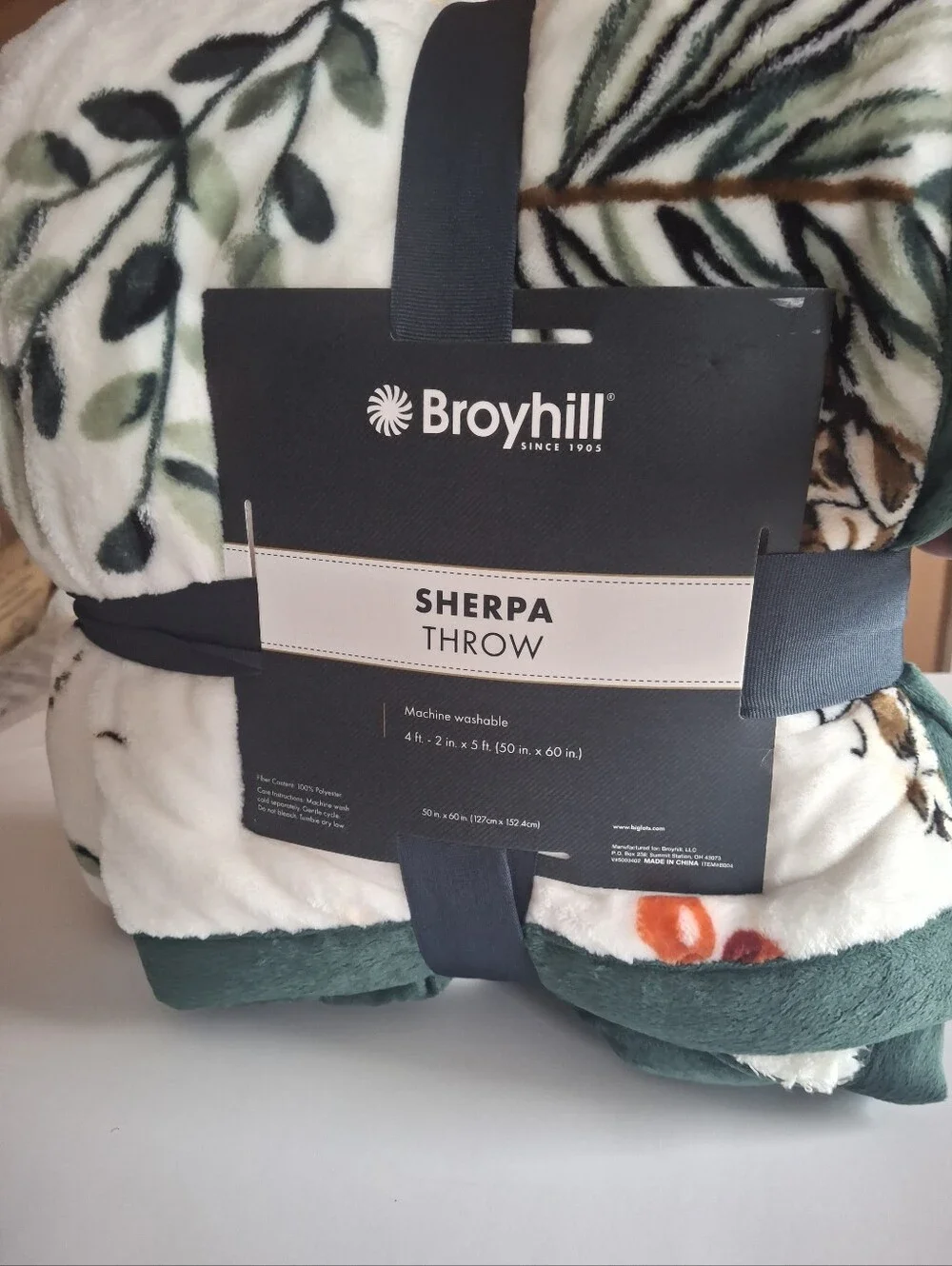 Broyhill sherpa throw