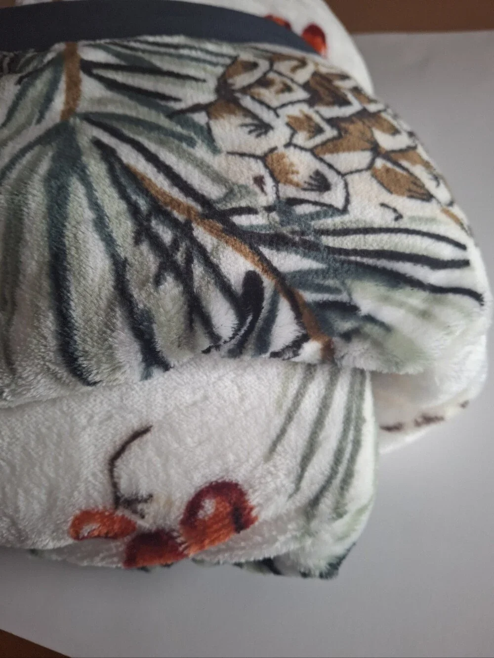 Broyhill sherpa throw