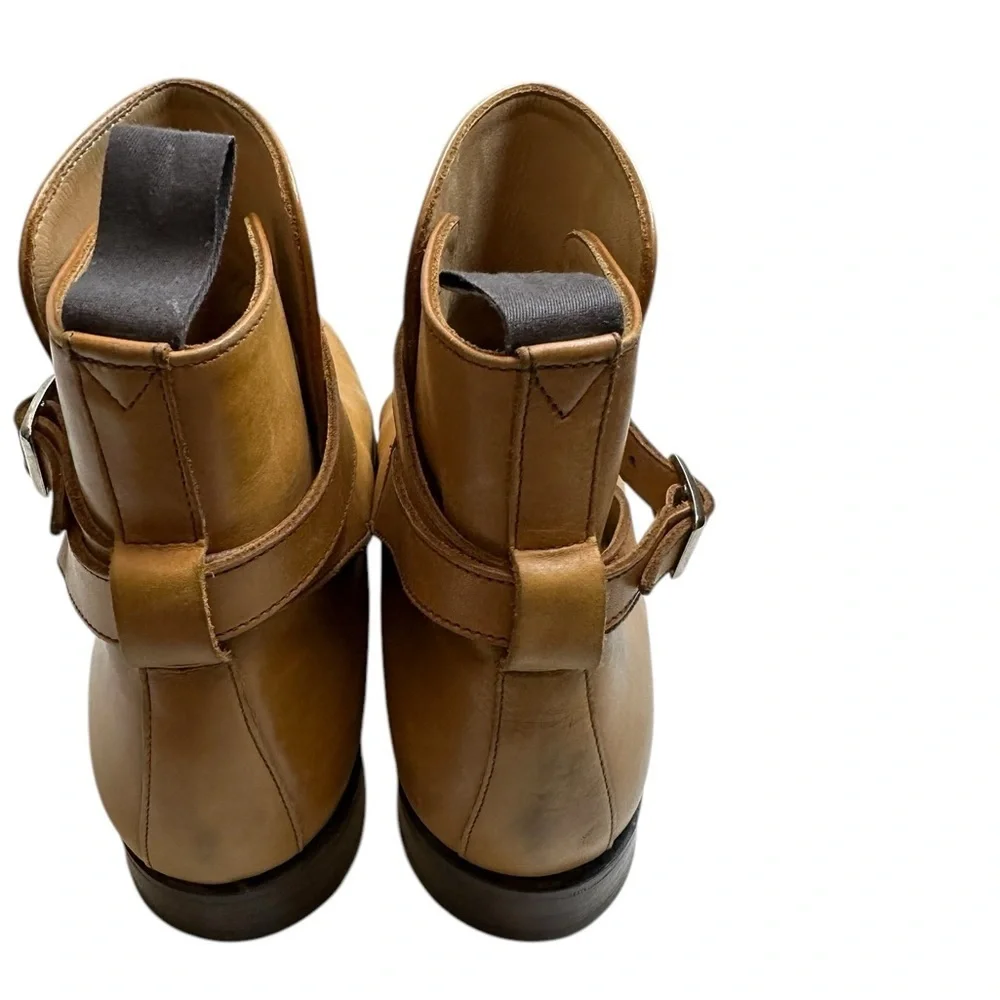 Brooks Brothers stylish tan