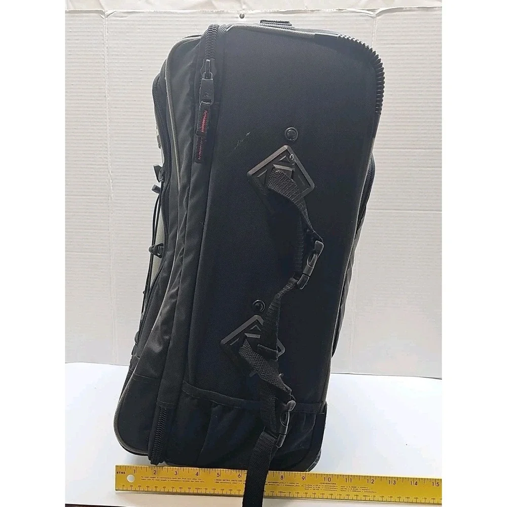Pelican rolling camera