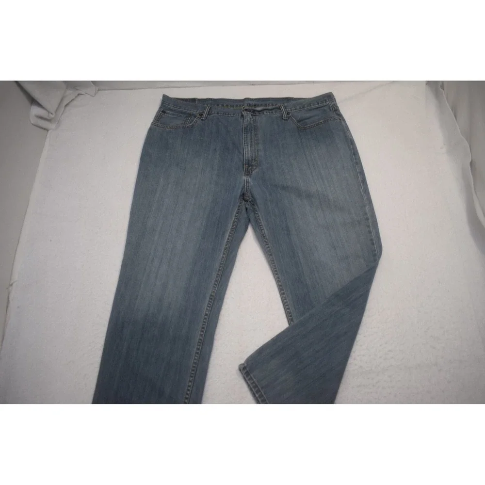 Levis waist 22