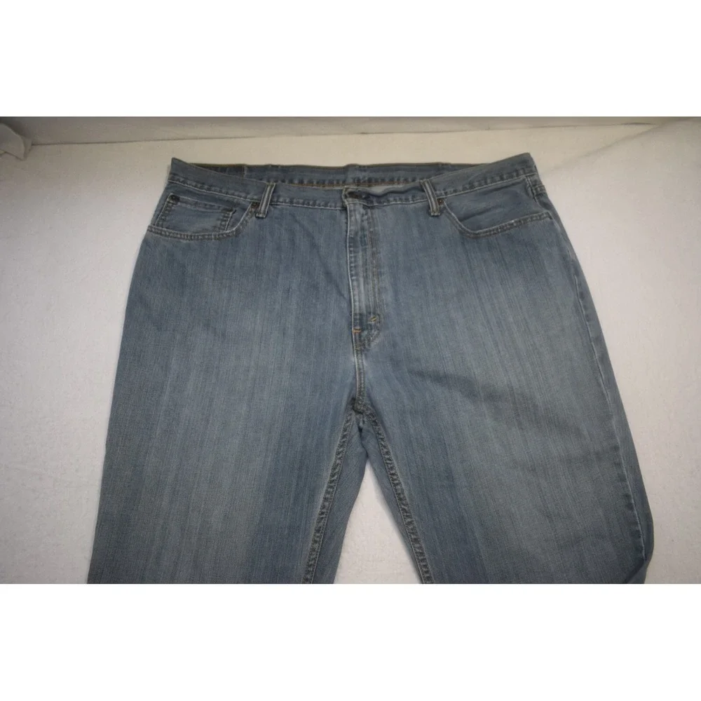 Levis waist 22