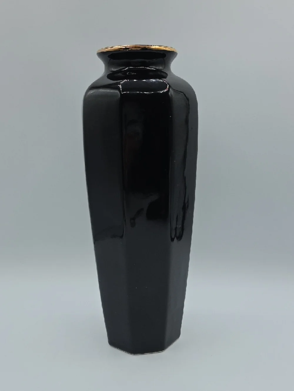 N/A tall black