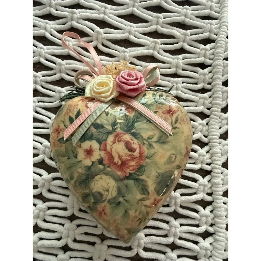 Midwest Importers victorian floral