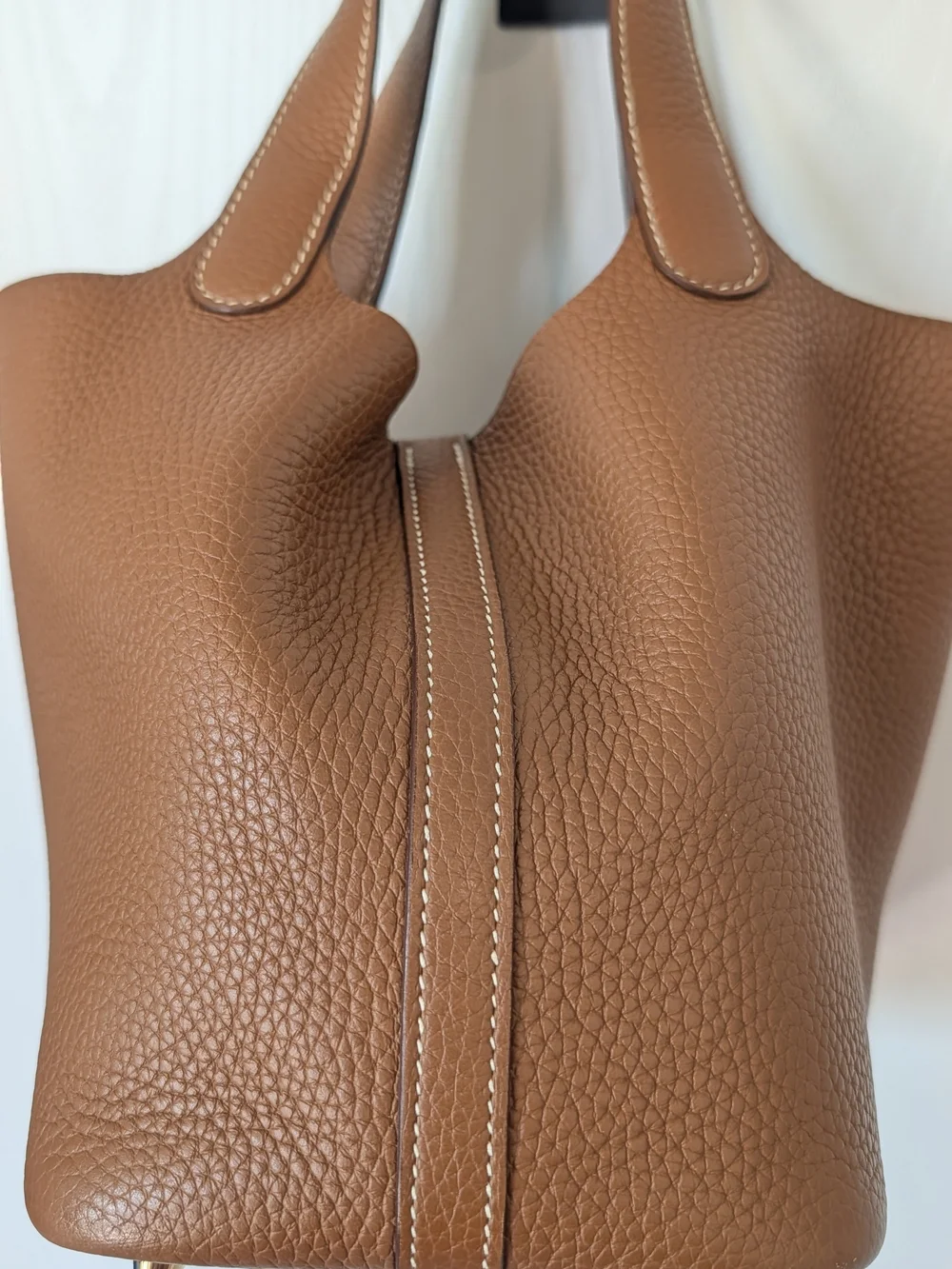 Hermes excellent pre
