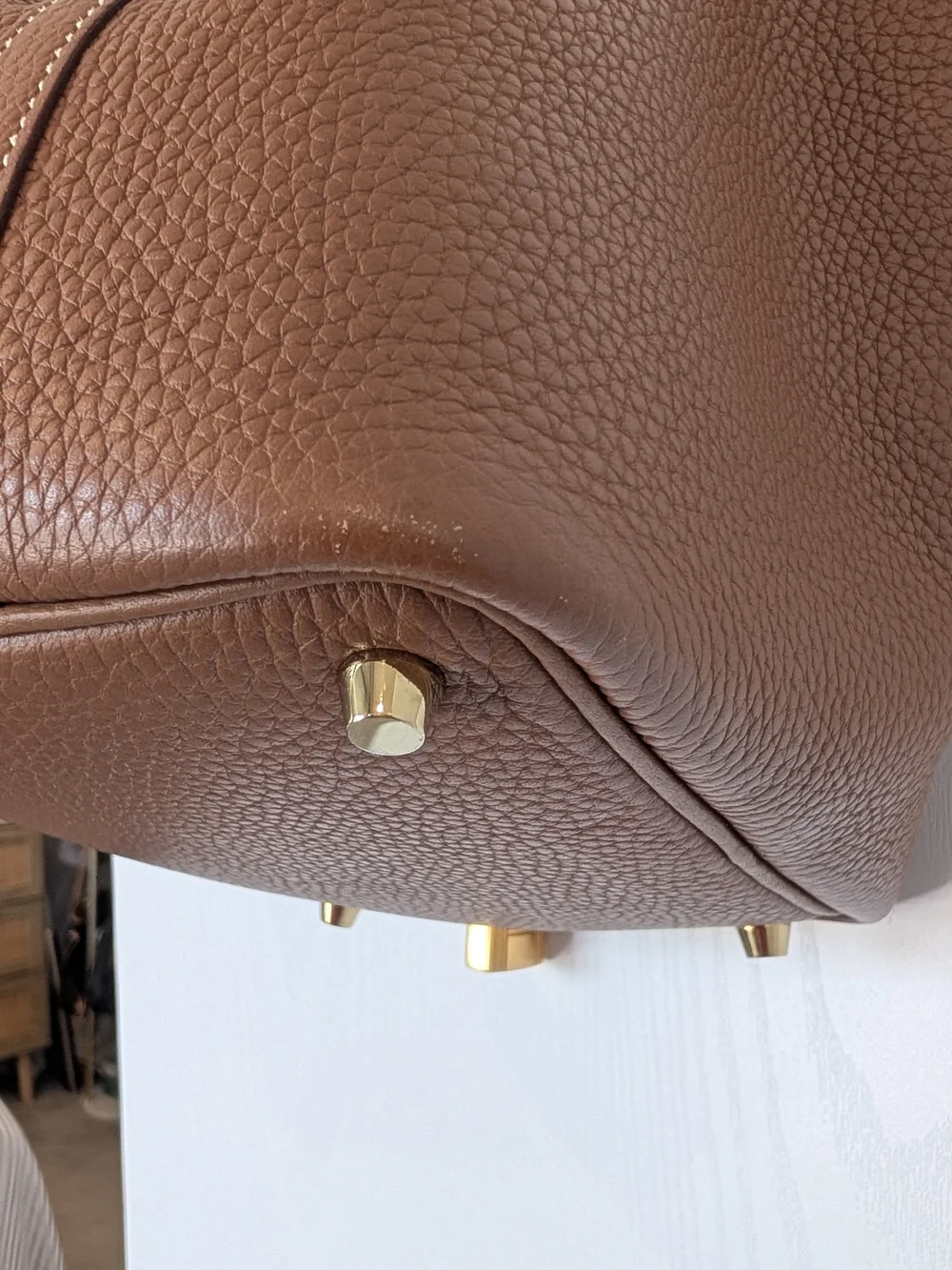 Hermes excellent pre